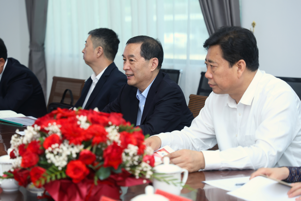 “一带一路”新篇章—石家庄市委书记张超超率团赴柬调研曼哈顿经济特区,助力本土企业“走出去”