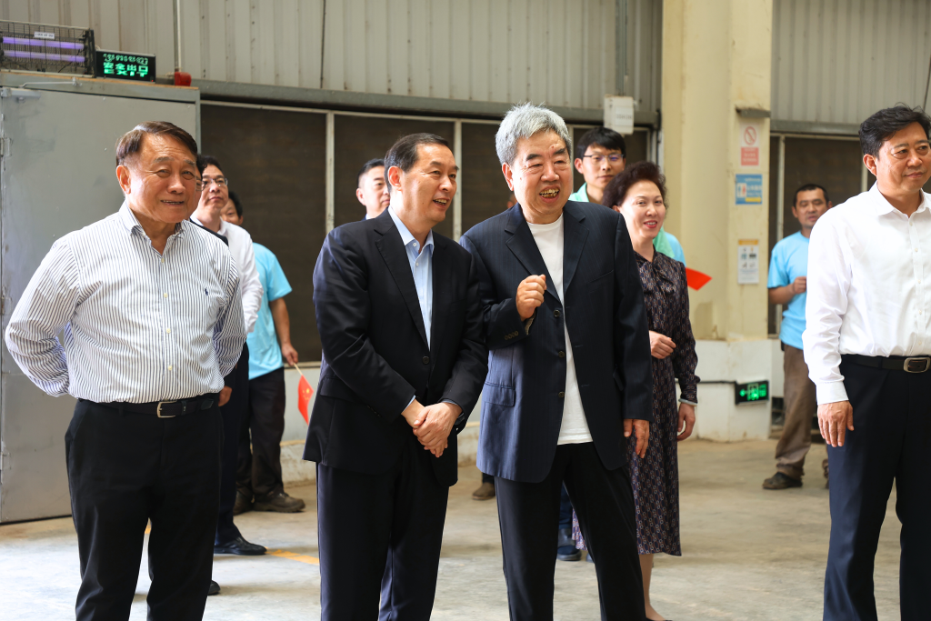 “一带一路”新篇章—石家庄市委书记张超超率团赴柬调研曼哈顿经济特区,助力本土企业“走出去”