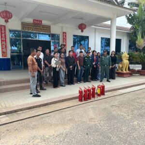 曼哈顿经济特区消防安全培训合影